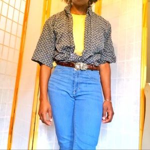 Van Heusen Shirts - Vintage Men’s Button Down Van Heusen Shirts - Vintage Men’s Button Down